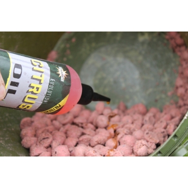 Dynamite Baits Evolution Oils – Robin Red 300ml